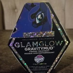 Brand new!! GLAMGLOW Glitter Mask